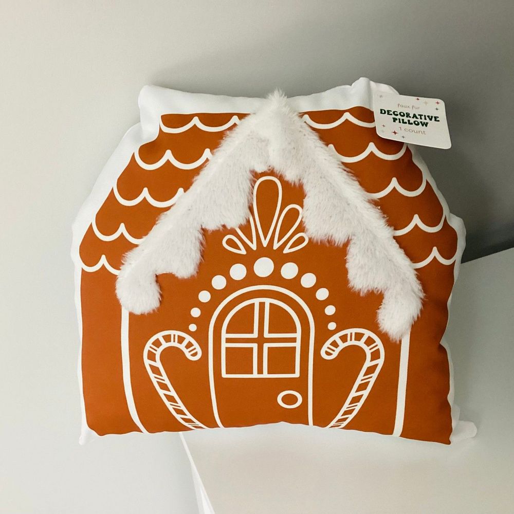 NWT Gingerbread House Pillow